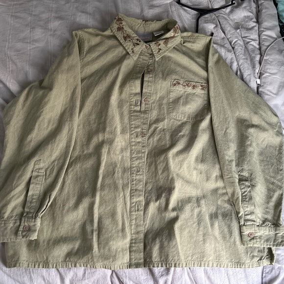 Botanical Button Up - Picture 1 of 2
